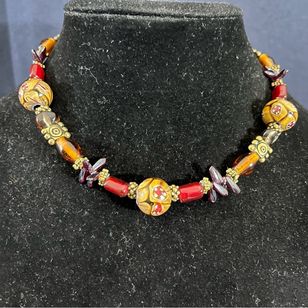 Chico’s Glass Bead Necklace with Goldtone Accents & Extender – 16”